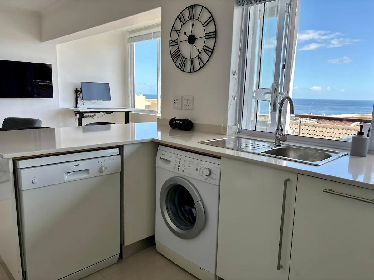 Stunning Sea-View Apartment With Balcony Κέιπ Τάουν