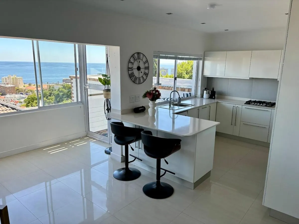 Stunning Sea-View Apartment With Balcony Κέιπ Τάουν